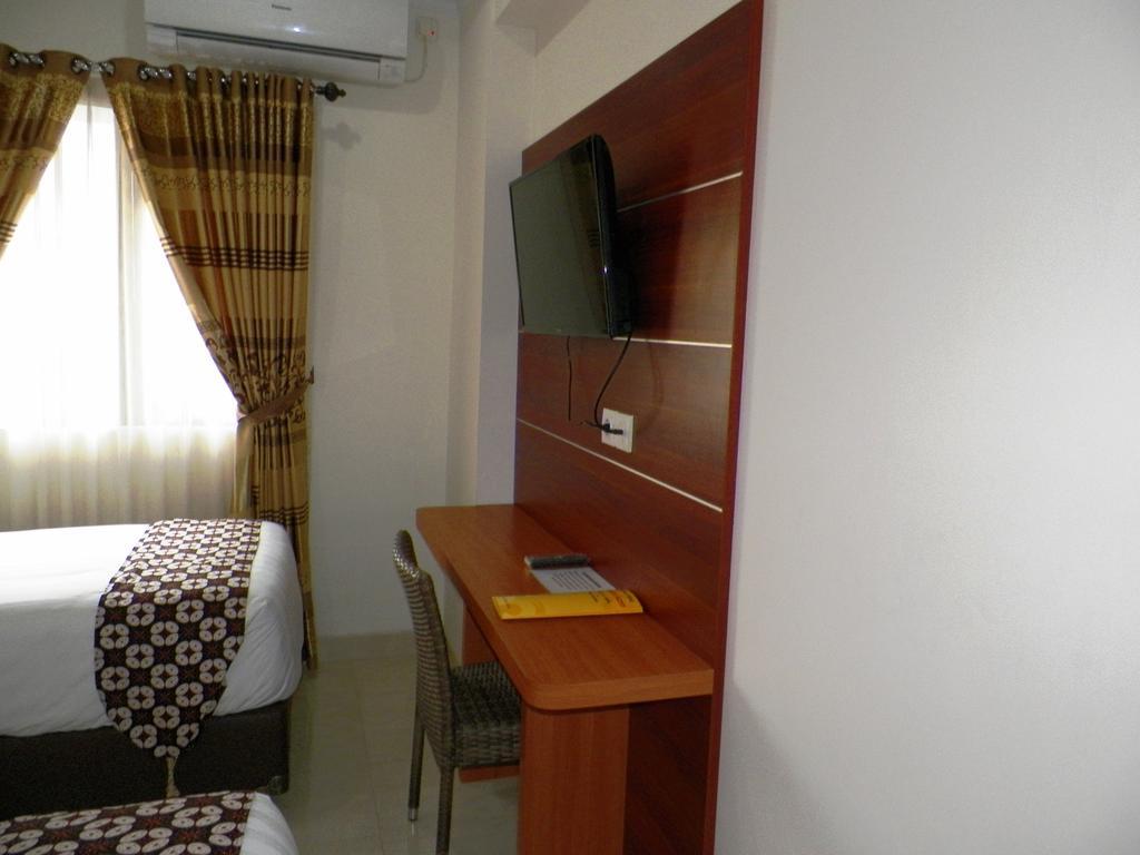 มรานัทธา แกรนด์ โฮเต็ล Hotel ยอกยาการ์ตา ห้อง รูปภาพ