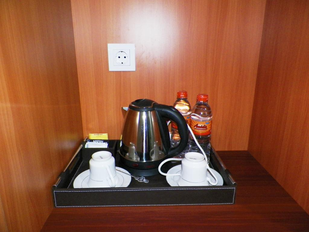มรานัทธา แกรนด์ โฮเต็ล Hotel ยอกยาการ์ตา ห้อง รูปภาพ